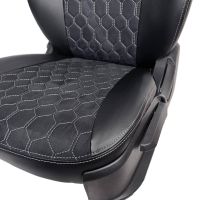 Чехлы Алькантара на Nissan Juke