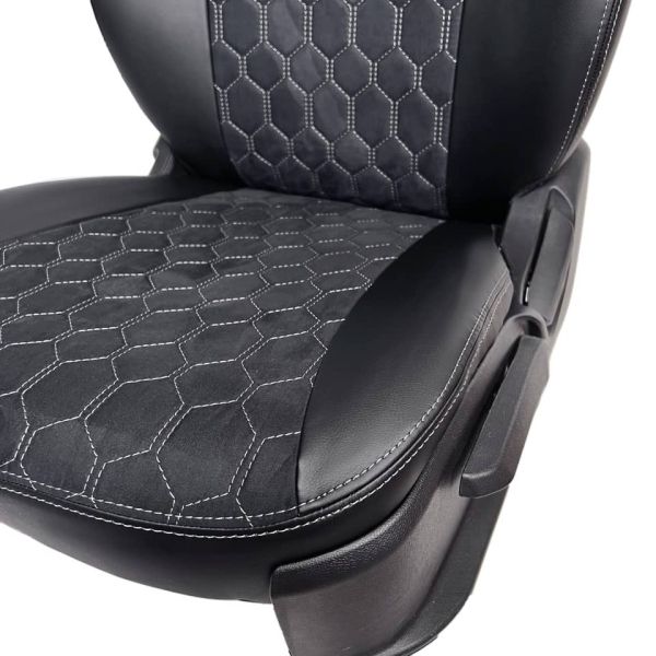 Чехлы Алькантара на Nissan Juke