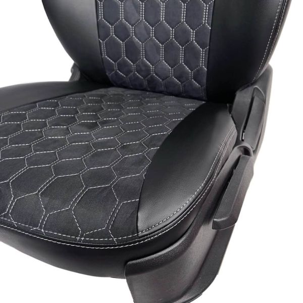 Чехлы Алькантара на Nissan Juke