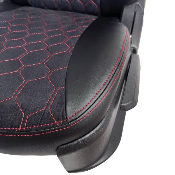 Чехлы Алькантара на Nissan Juke